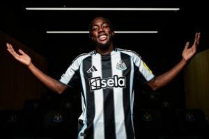 瑞典球员转会费排名:伊萨克居首&伊布次席,伊兰加6140万欧第三