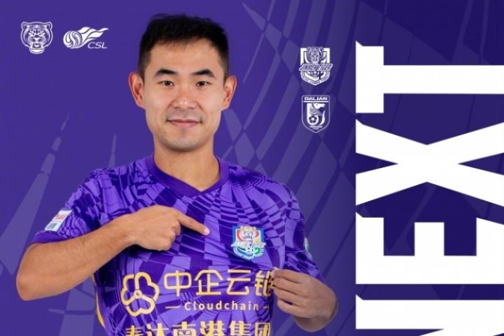 津门虎vs英博首发:4外援PK2外援,基莱斯、巴顿先发,朱鹏宇出战