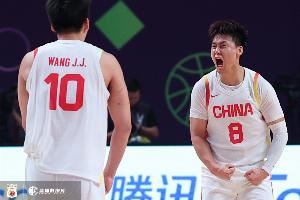 年轻人冲!这支中国男篮只有赵睿打过洲际大赛决赛 18年亚运夺金