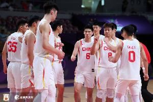 周鹏:差一点点而已 感谢这一代的中国男篮 给下一代篮球人希望