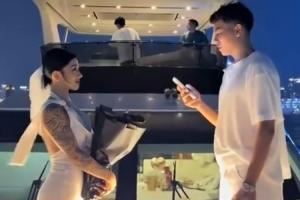 结束六年爱情长跑!上海后卫李添荣向女友求婚成功💒!