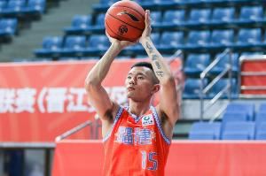 陈林坚:能一人一城当然最好 差不多的情况下 我也希望留下