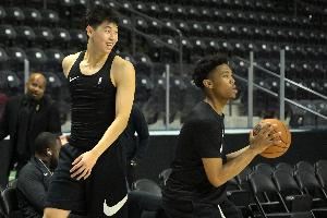 媒体人:别看广州拿了广东的钱和好苗子 广东还得连声道谢