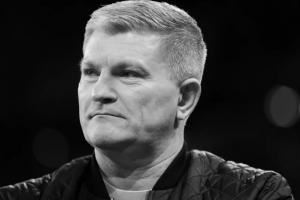 曼城发文缅怀拳王哈顿:今天我们齐聚曼彻斯特大教堂,为他送行