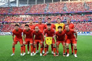 看看人家...国足受选帅尚无结果等因素影响,10月窗口未组织集训