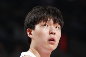 教杨瀚森希伯来语?阿夫迪亚:我会配合他的情况 先帮他学好英语