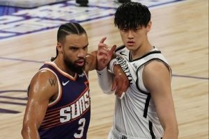 媒体人:曾凡博想争取NBA机会 未来两年要下决心在发展联盟闯一闯