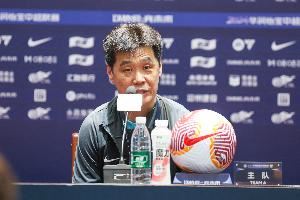  对阵海港！李霄鹏：目前士气肯定不高 我们要不遗余力争取拿分