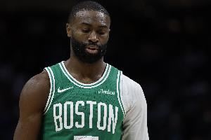 杰伦-布朗:我们团队的成长还处于初期 我会帮队友们减压