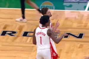  我的三双啊😂申京拿到第9个助攻后边说边下场：我还需要1个助攻