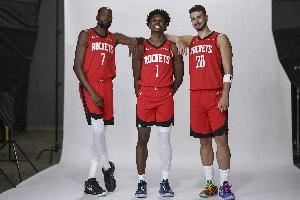  给弗拉格上上强度！ESPN预测胜率：火箭84.7% 独行侠15.3%