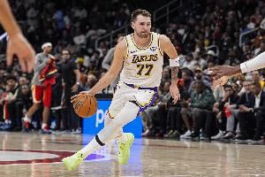  东契奇6次40+冲进湖人队史前十 科比122次第一&詹姆斯18次第六